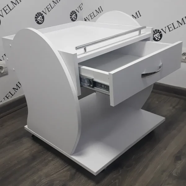 Візок косметологічний VM927